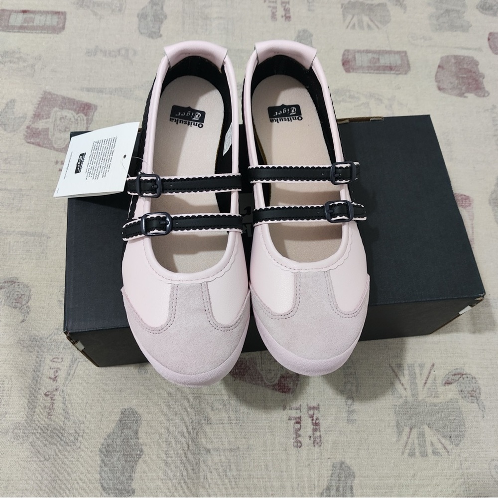 Onitsuka Tiger: Pastel Pink Mary Jane Flats - Picture 2 of 6